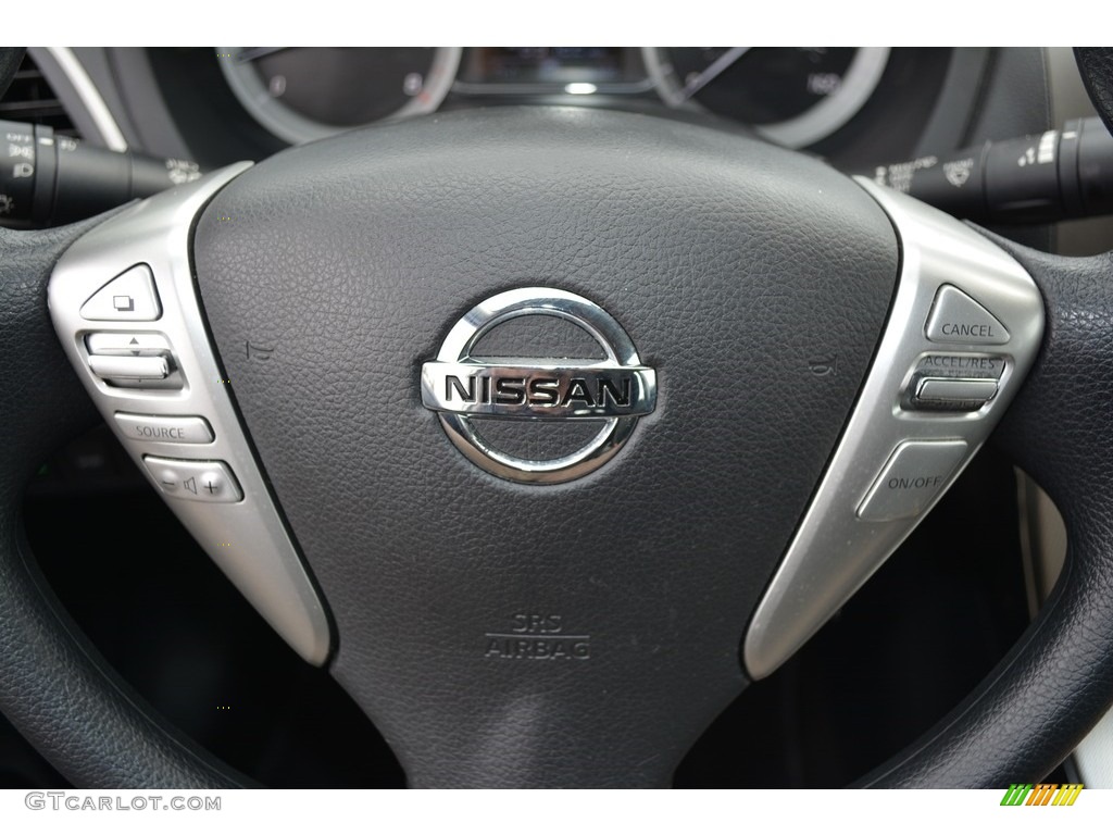 2014 Sentra SR - Brilliant Silver / Charcoal photo #18