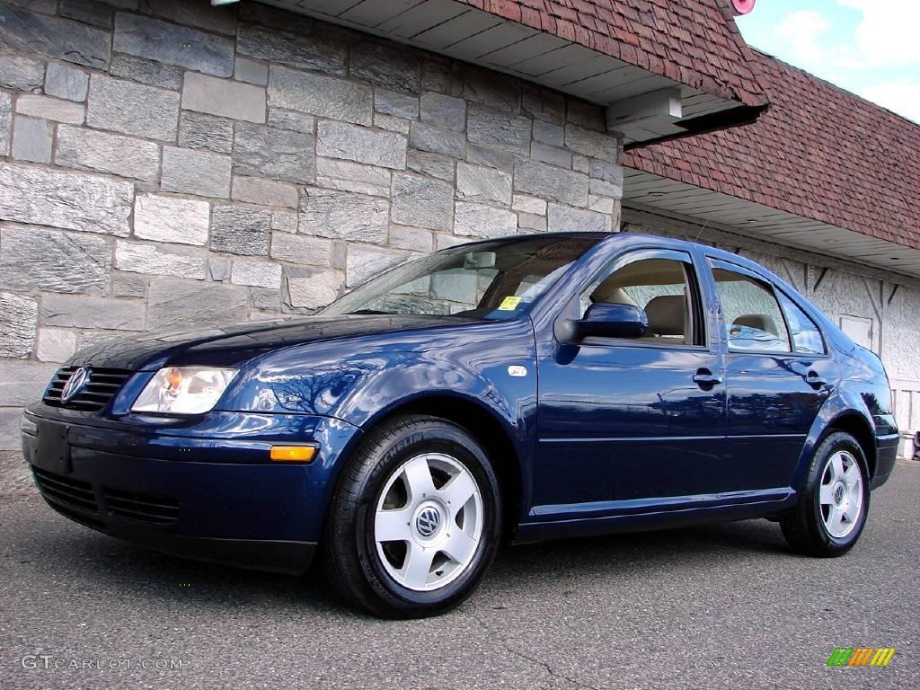 2002 Jetta GLS TDI Sedan - Blue Lagoon Metallic / Beige photo #7