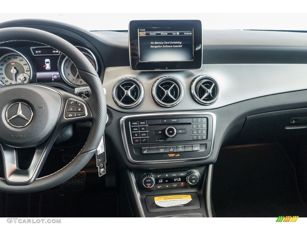 2017 Mercedes-Benz GLA 250 Controls Photo #116176997