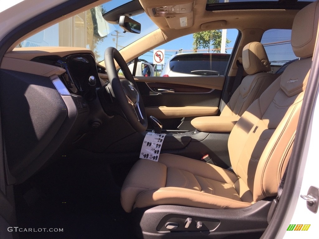 2017 Cadillac XT5 Platinum AWD Front Seat Photo #116178296