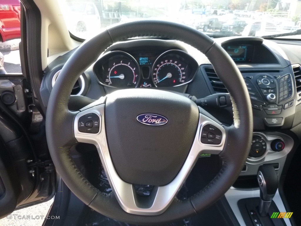 2016 Fiesta SE Sedan - Magnetic Metallic / Charcoal Black photo #16