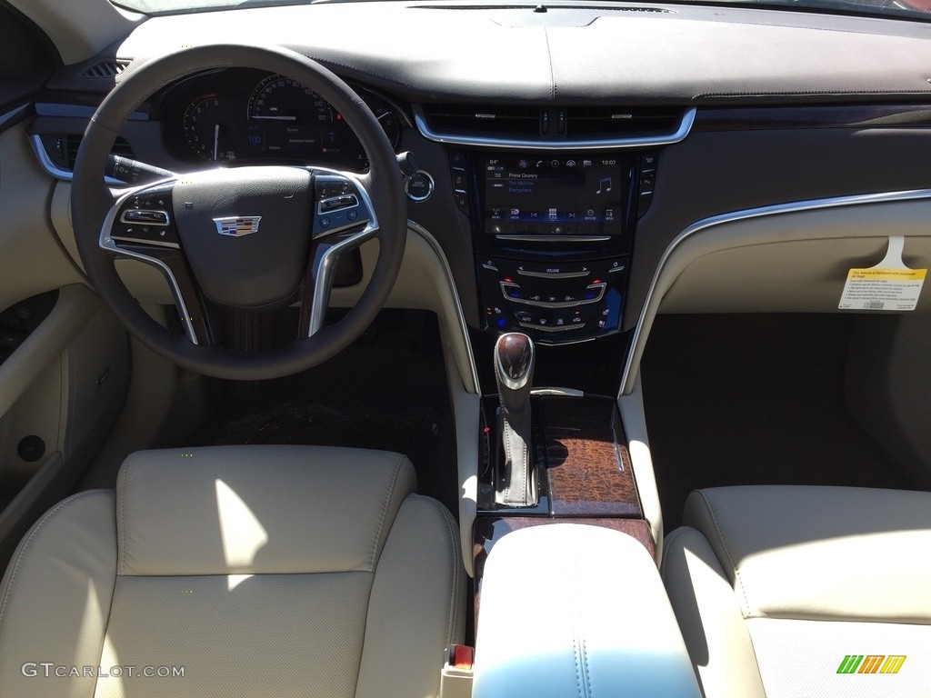 2017 Cadillac XTS Luxury AWD Dashboard Photos