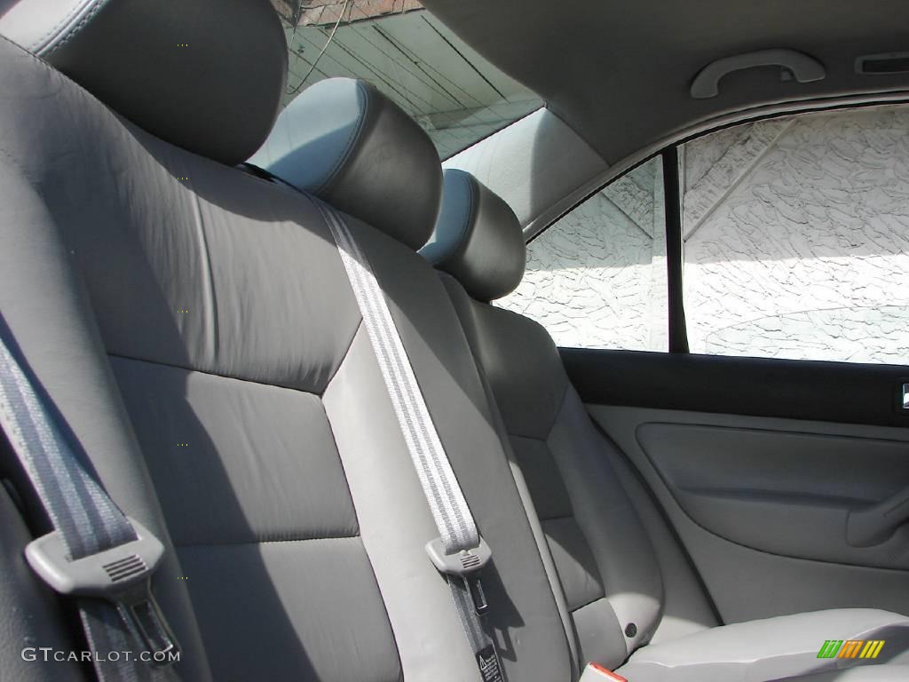 2004 Jetta GLS TDI Sedan - Platinum Grey Metallic / Grey photo #19