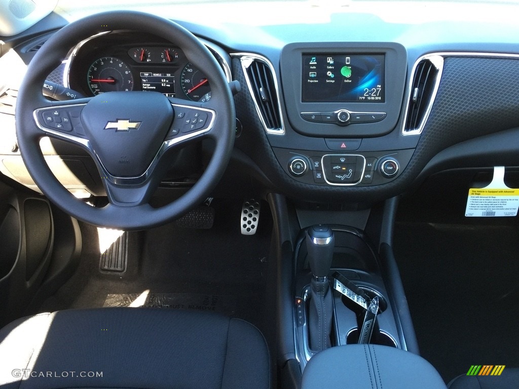 2017 Malibu LT - Silver Ice Metallic / Jet Black photo #8