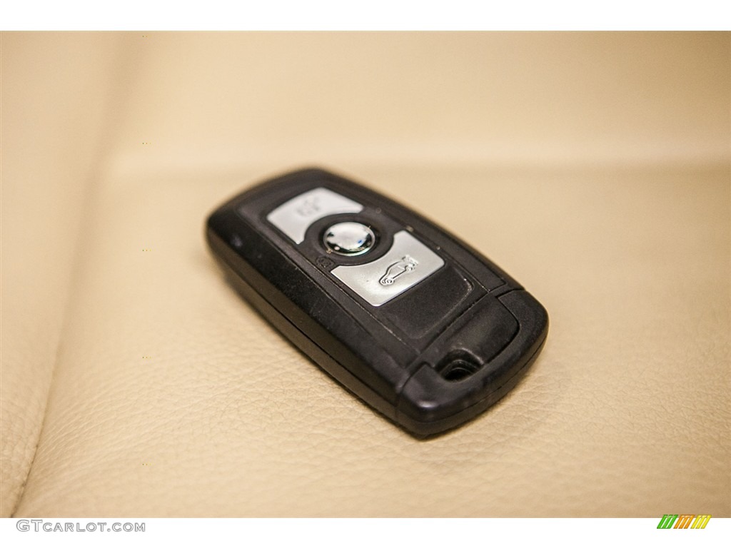 2014 3 Series 320i Sedan - Black Sapphire Metallic / Venetian Beige photo #11