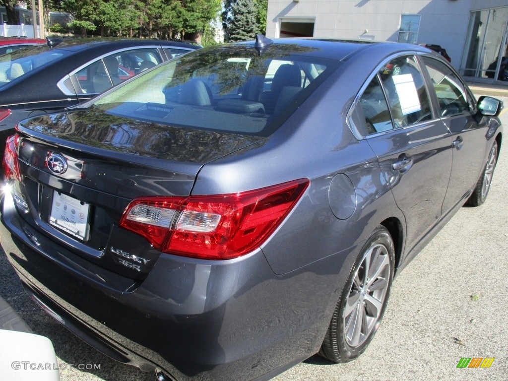 2017 Legacy 3.6R Limited - Carbide Gray Metallic / Slate Black photo #4