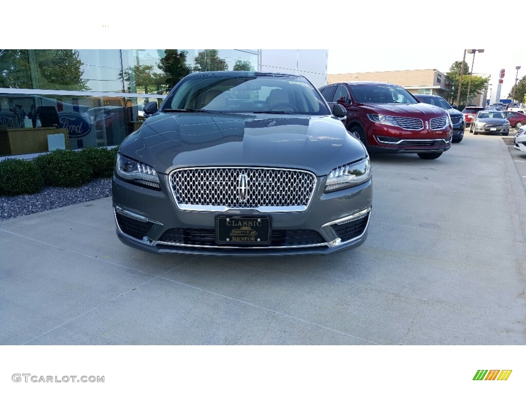 2017 MKZ Reserve - Jade Green / Cappuccino photo #3