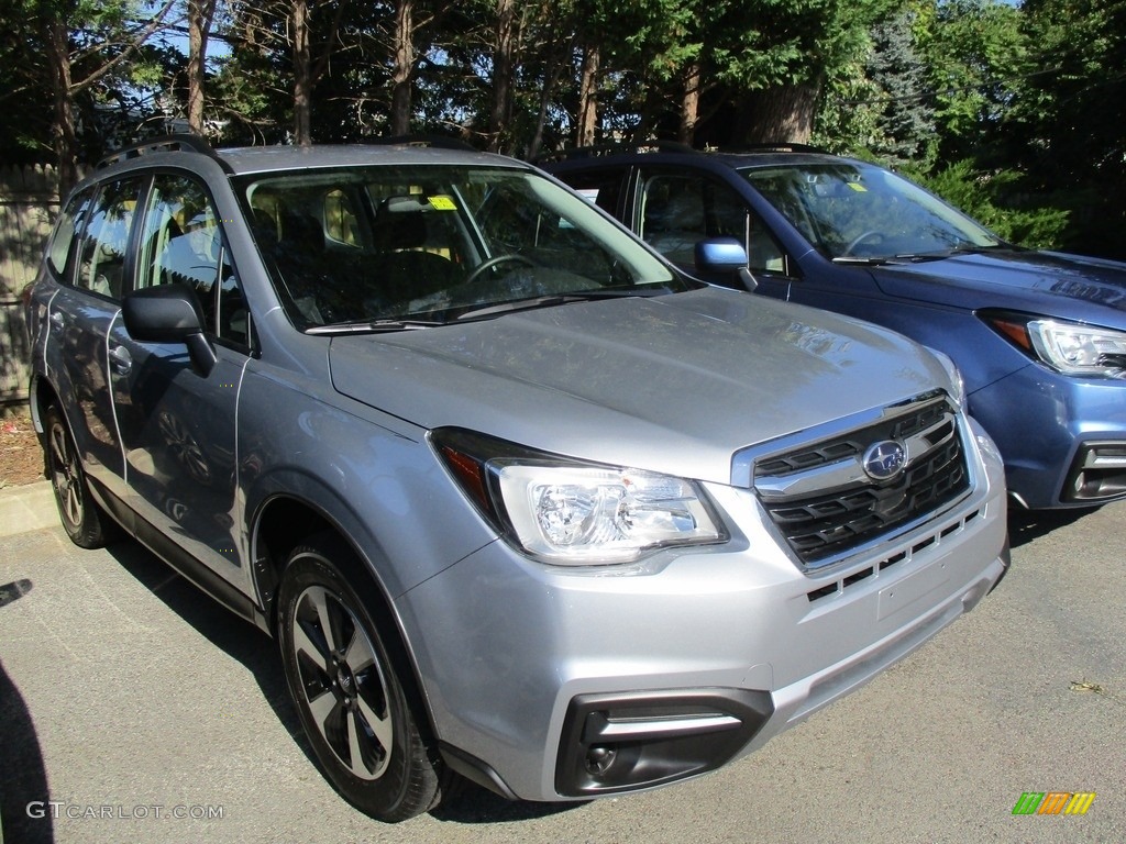 Ice Silver Metallic 2017 Subaru Forester 2.5i Exterior Photo #116192015