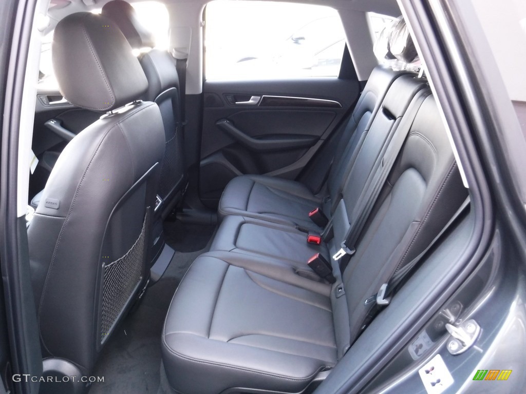 Black Interior 2017 Audi Q5 2.0 TFSI Premium quattro Photo #116194937