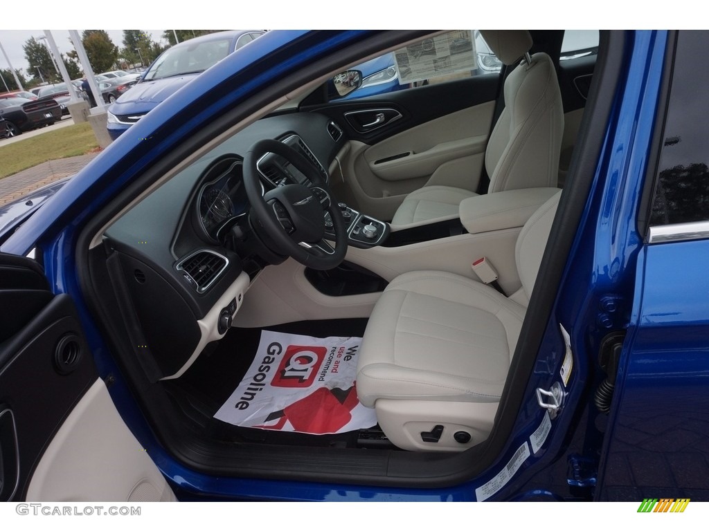 2017 Chrysler 200 LX Interior Color Photos