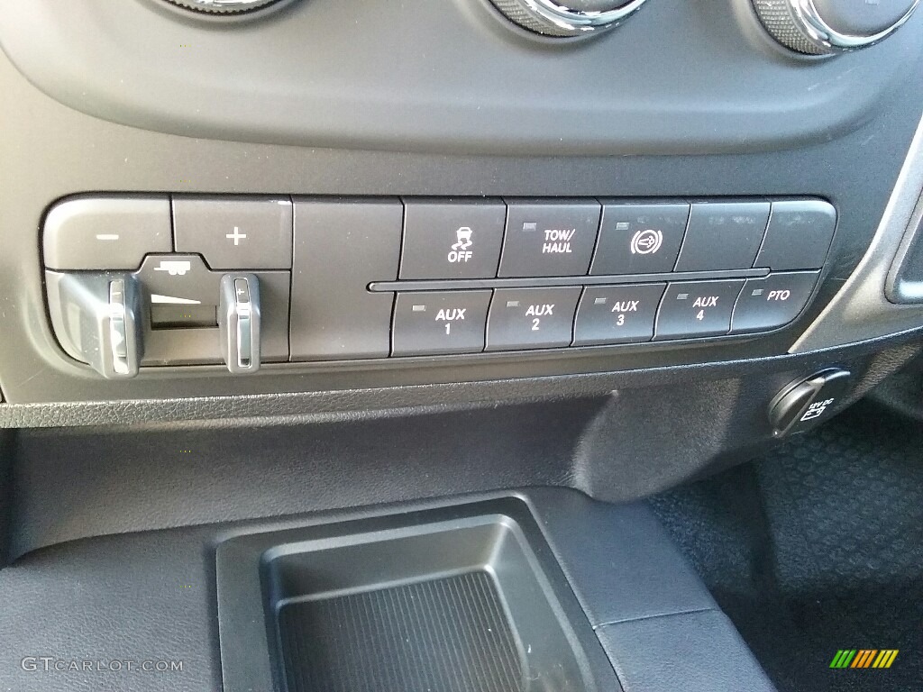 2017 Ram 5500 Tradesman Regular Cab 4x4 Chassis Controls Photo #116202822