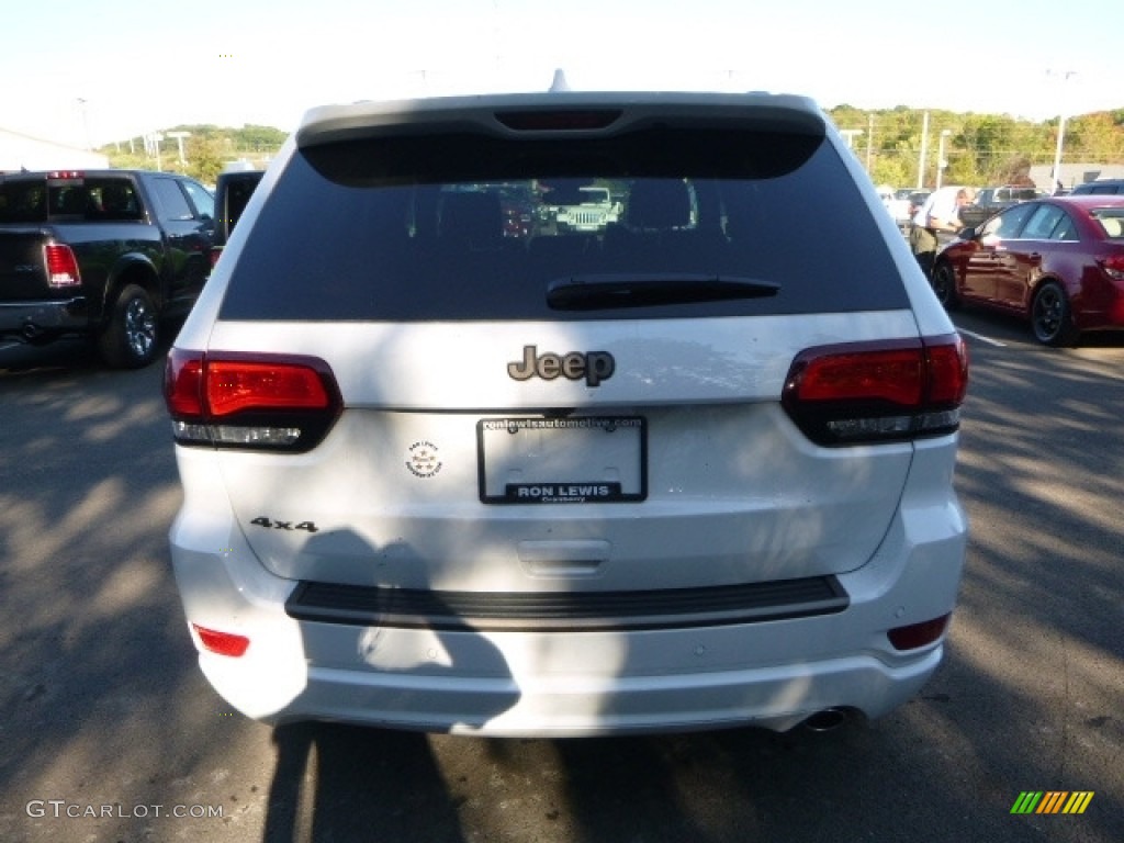 2017 Grand Cherokee Limited 4x4 - Bright White / Black/Light Frost Beige photo #6