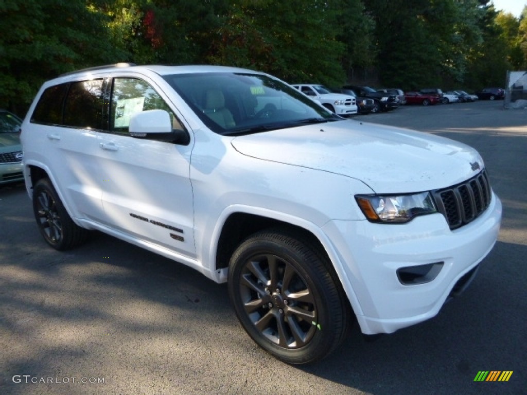 2017 Grand Cherokee Limited 4x4 - Bright White / Black/Light Frost Beige photo #12