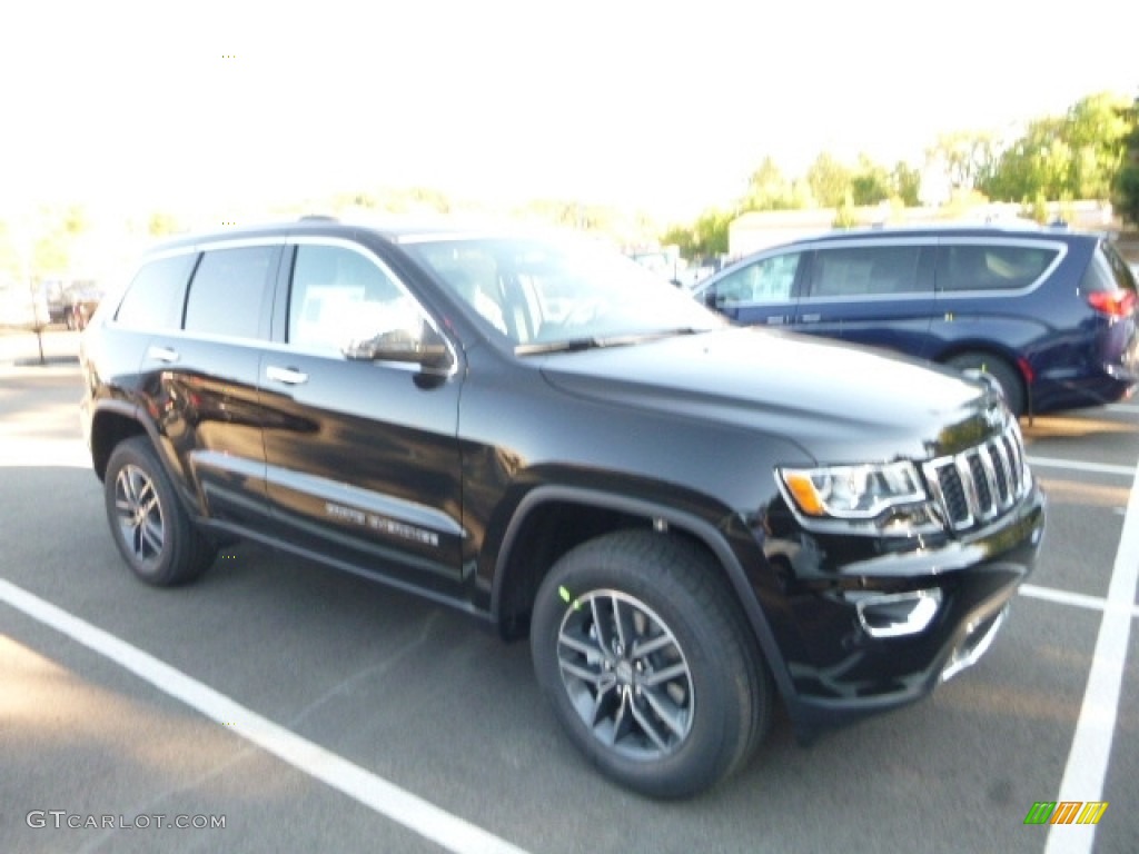 2017 Grand Cherokee Limited 4x4 - Diamond Black Crystal Pearl / Black photo #8