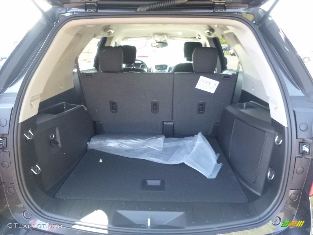 2017 Chevrolet Equinox LT AWD Trunk Photo #116212209