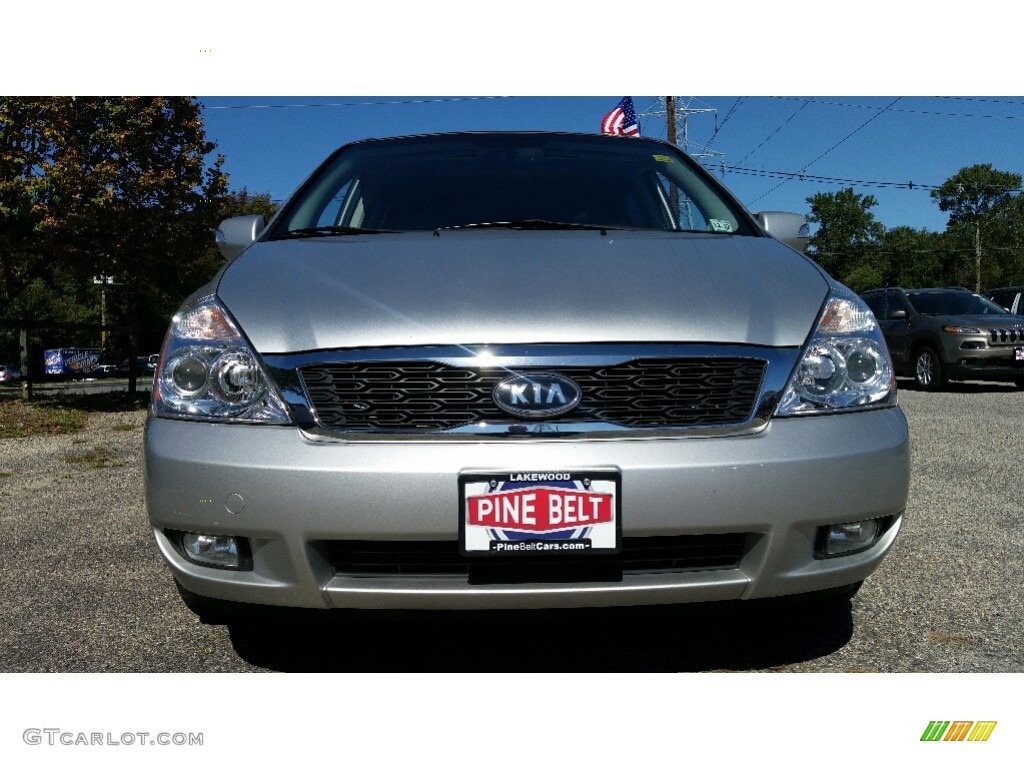 2012 Sedona EX - Bright Silver / Gray photo #2