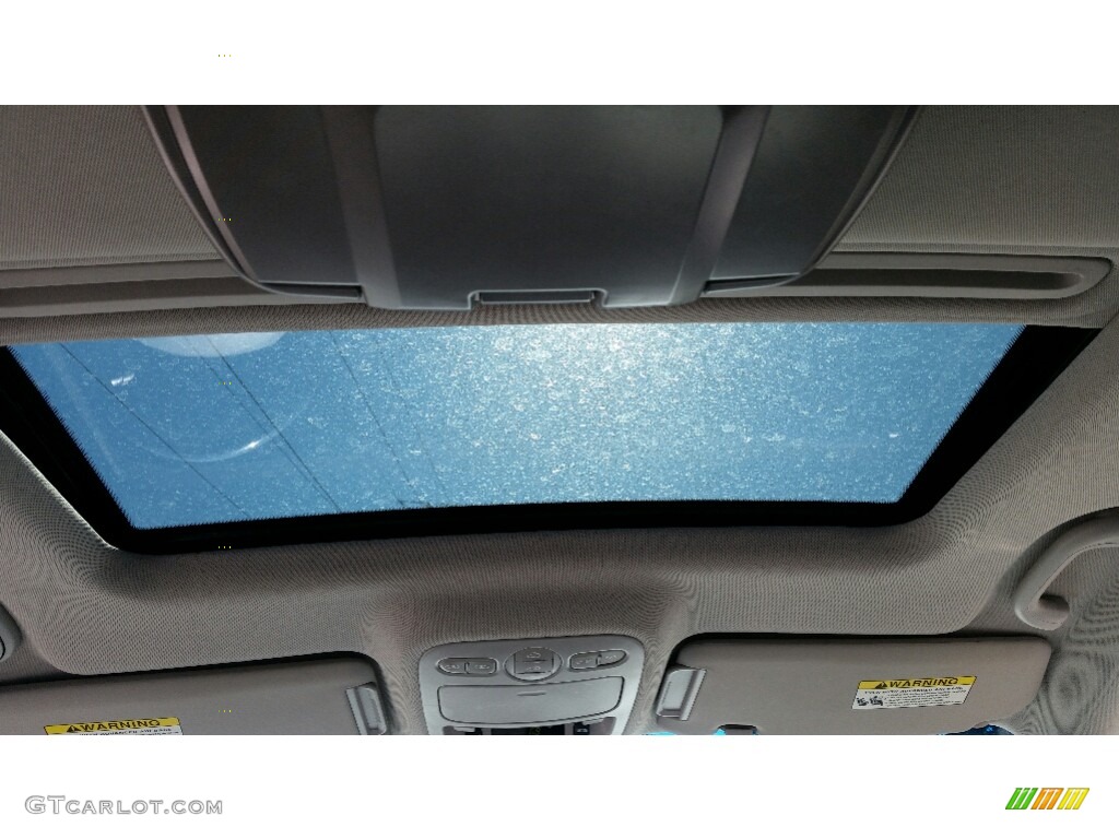 2012 Sedona EX - Bright Silver / Gray photo #14