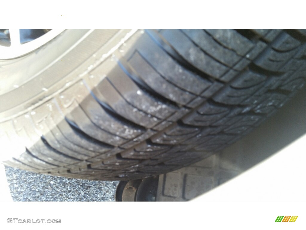 2012 Sedona EX - Bright Silver / Gray photo #26