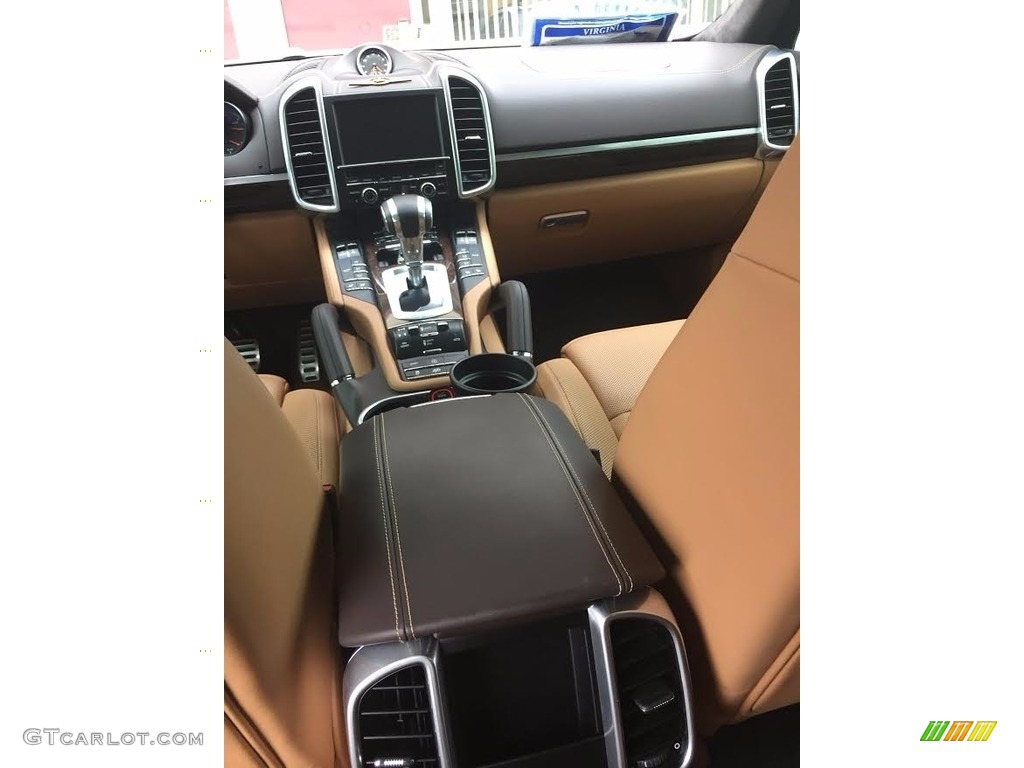2016 Cayenne GTS - Mahogany Metallic / Espresso/Cognac Natural leather photo #15
