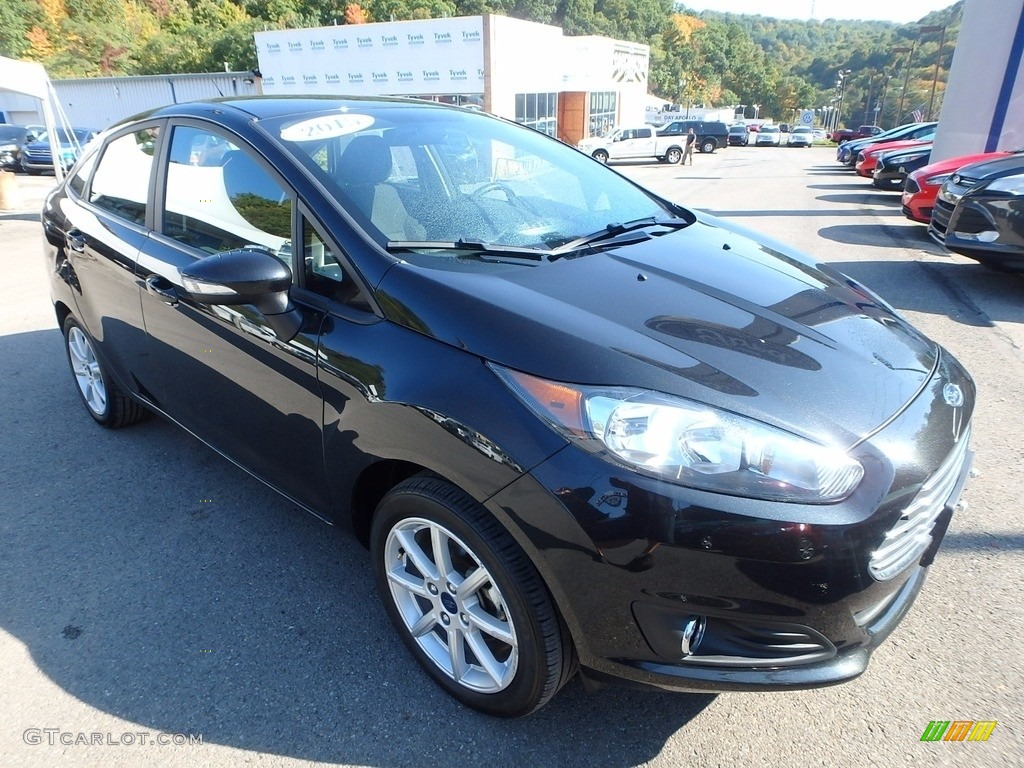 2015 Fiesta SE Sedan - Tuxedo Black Metallic / Charcoal Black photo #8