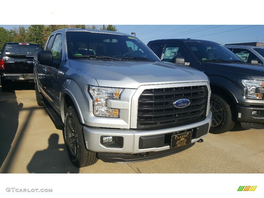 2016 F150 XL SuperCab 4x4 - Ingot Silver / Black photo #2