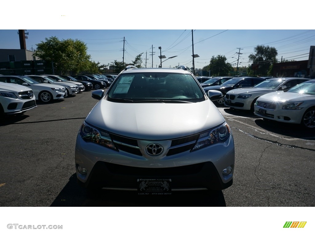 2014 RAV4 Limited AWD - Classic Silver Metallic / Black photo #8