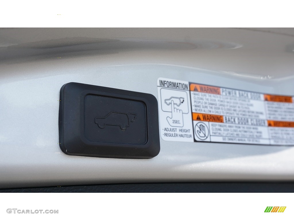 2014 RAV4 Limited AWD - Classic Silver Metallic / Black photo #29
