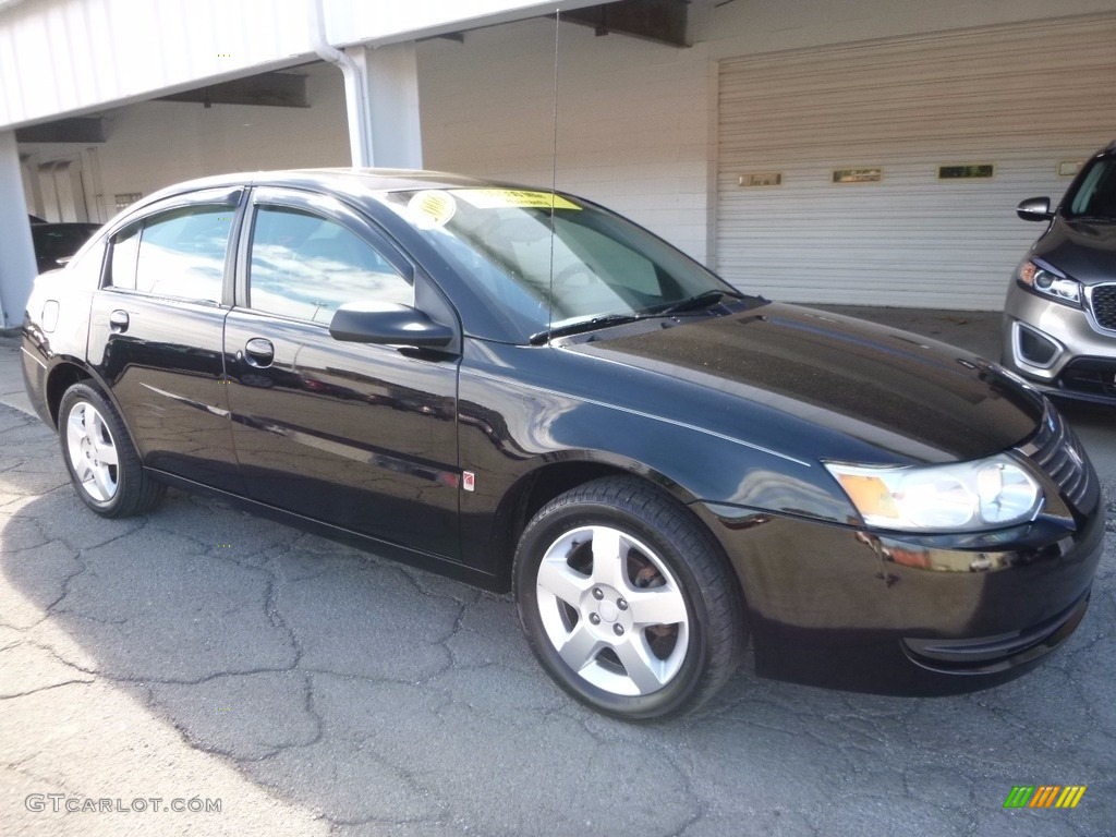 2006 ION 2 Sedan - Black Onyx / Gray photo #8