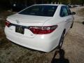 Super White - Camry SE Photo No. 2