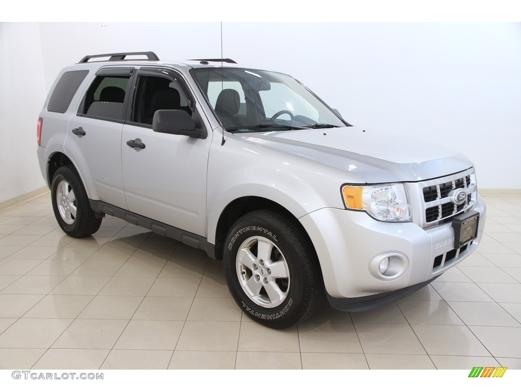 2012 Escape XLT 4WD - Ingot Silver Metallic / Charcoal Black photo #1