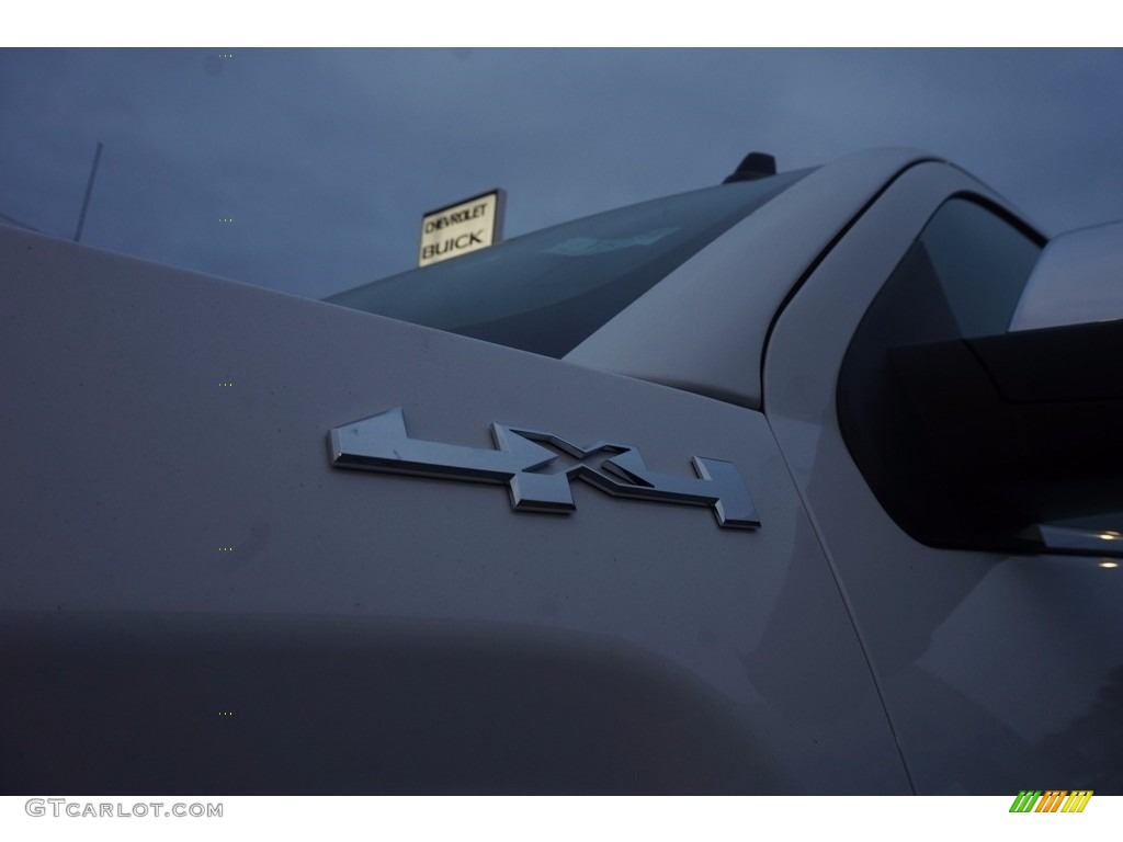 2017 Sierra 1500 SLT Crew Cab 4WD - Summit White / Cocoa/­Dune photo #12