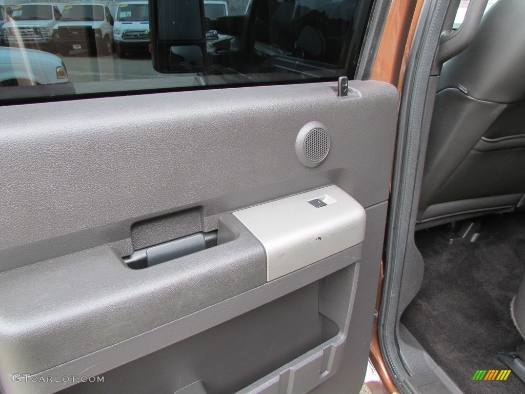 2011 F250 Super Duty Lariat Crew Cab 4x4 - Golden Bronze Metallic / Black Two Tone Leather photo #28