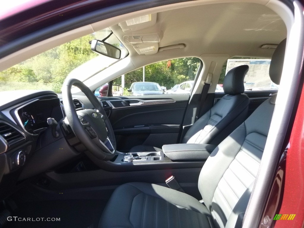 2017 Fusion SE AWD - Burgundy Velvet / Ebony photo #10