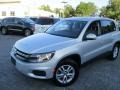 Reflex Silver Metallic - Tiguan SE Photo No. 2
