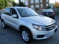 Reflex Silver Metallic - Tiguan SE Photo No. 8
