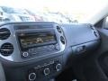 Reflex Silver Metallic - Tiguan SE Photo No. 17
