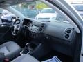 Reflex Silver Metallic - Tiguan SE Photo No. 19