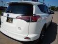 Super White - RAV4 XLE AWD Photo No. 2