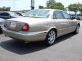 Topaz Metallic - XJ XJ8 Photo No. 6