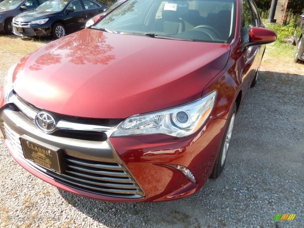 2017 Camry LE - Ruby Flare Pearl / Black photo #1
