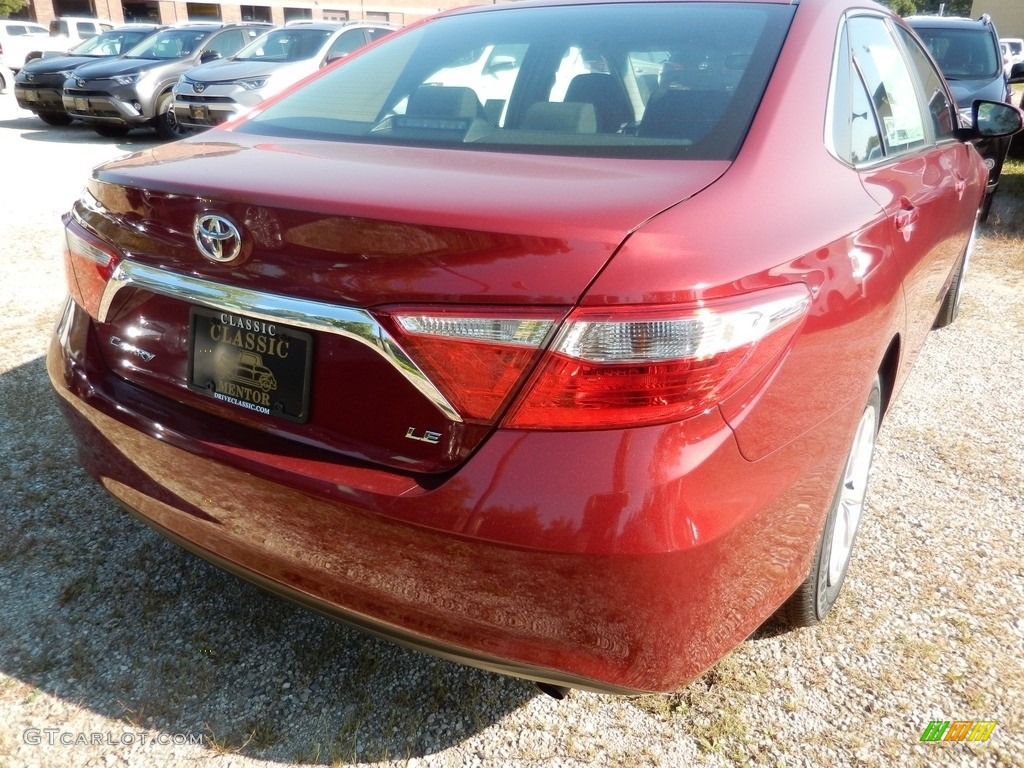 2017 Camry LE - Ruby Flare Pearl / Black photo #2