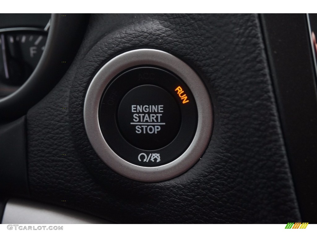 2017 Dodge Journey SXT Controls Photo #116235749