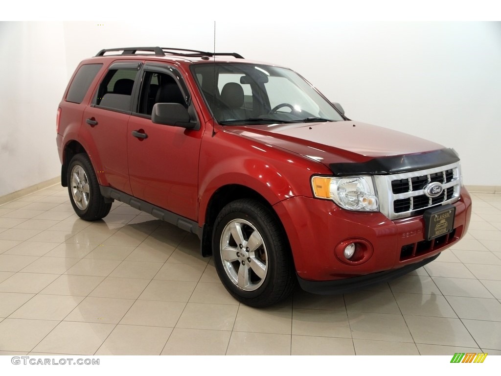 2012 Escape XLT 4WD - Toreador Red Metallic / Charcoal Black photo #1