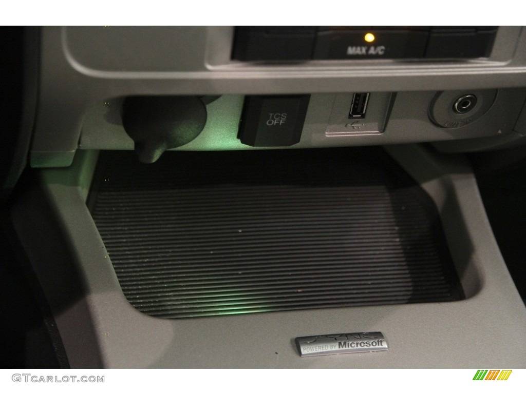 2012 Escape XLT 4WD - Toreador Red Metallic / Charcoal Black photo #11