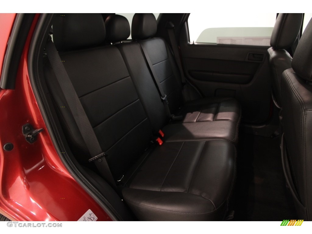 2012 Escape XLT 4WD - Toreador Red Metallic / Charcoal Black photo #13