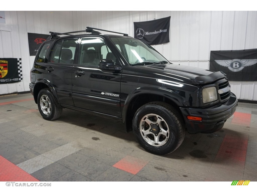 Black 2001 Chevrolet Tracker ZR2 Hardtop 4WD Exterior Photo #116242394