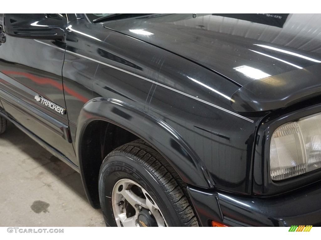 2001 Tracker ZR2 Hardtop 4WD - Black / Medium Gray photo #35