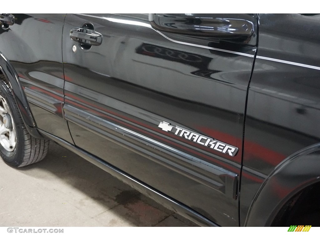 2001 Tracker ZR2 Hardtop 4WD - Black / Medium Gray photo #38