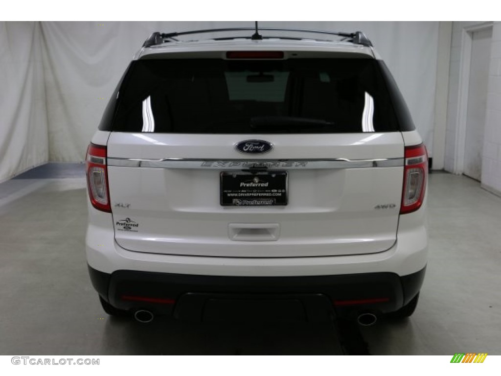 2011 Explorer XLT 4WD - White Suede / Charcoal Black photo #33