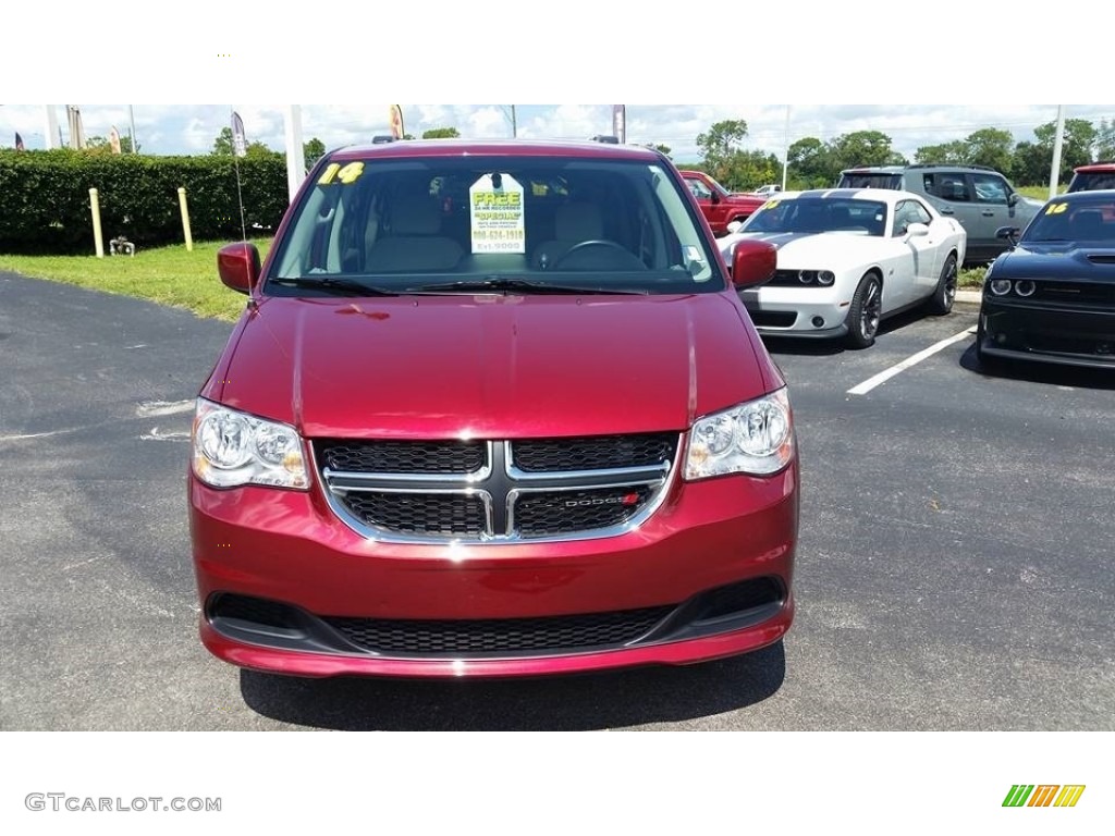 2014 Grand Caravan SXT - Deep Cherry Red Crystal Pearl / Black/Sandstorm photo #14